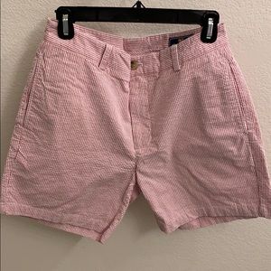 Great condition vineyard vines seersucker shorts